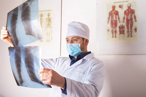 Doctor Man Ray Lungs Fluorography Roentgen Isolated White Background Healthcare — Stock Photo, Image