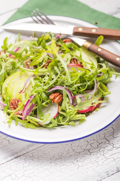 Fresh Green Arugula Leaves White Bowl Rucola Rocket Salad Apple — Stock Photo, Image