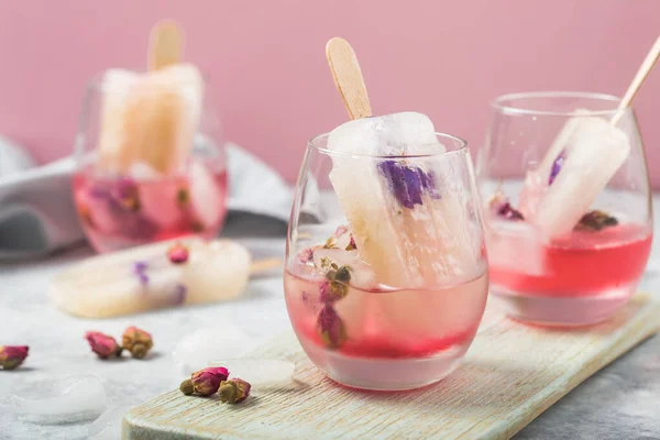 Color Food Cocktail Glasses Pink Rose Champagne Lemonade Dry Rose — Stock Photo, Image