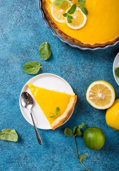 Concetto Cibo Casalingo Biologico Limone Crostate Lime Torta Torta Tavola — Foto Stock