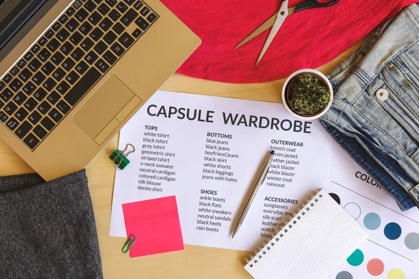 Capsule wardrobe concept — Stock Photo, Image