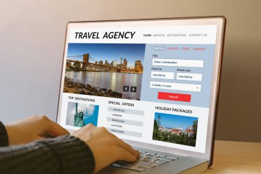 Seyahat Acentası konsept dizüstü bilgisayar ekranında