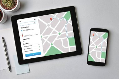Konuma ait diğer kavram tablet ve smartphone ekranında