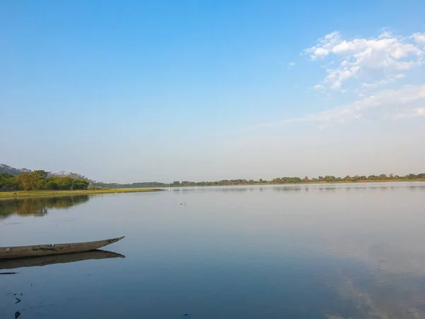 Laguna Con Canoas Hermosos Reflejos Agua Norte Colombia —  Fotos de Stock