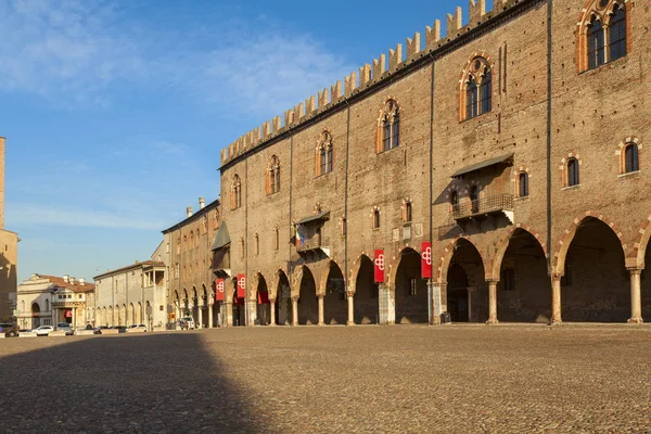 Palácio ducal na cidade de mantua — Fotografia de Stock