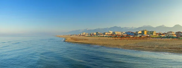 Lido di camaiore coast view — Stock Photo, Image