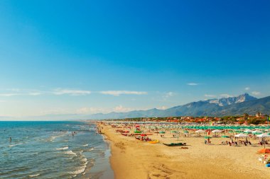 Yazın güzel Versilia Sahil Manzarası