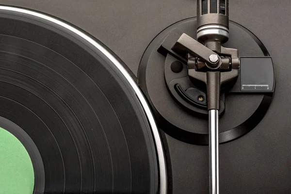 Giradischi con disco in vinile — Foto Stock