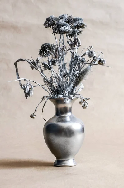 Unusual  metal flowers — Stock Photo, Image