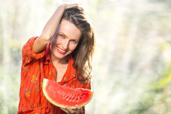 Beautiful Young Woman Eating Watermelon Summer Woman Juicy Watermelon Natural — Stock Photo, Image