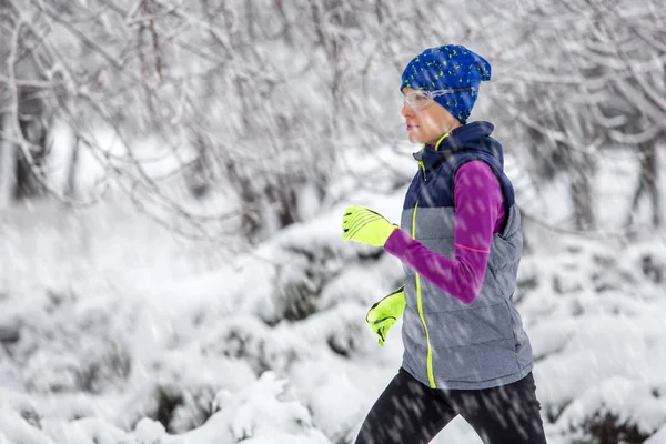 Jogging Any Weather Young Hot Runner Woman Running Winter Park — Stock Photo, Image