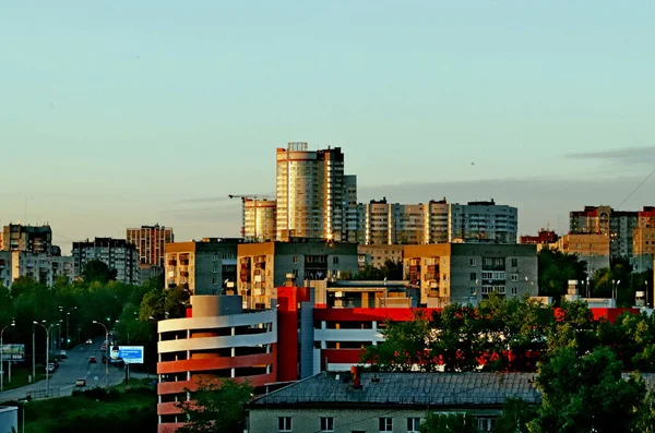 Ville Est Organisme Vivant Bâtiments Résidentiels Publics Administratifs Religieux Parcs — Photo