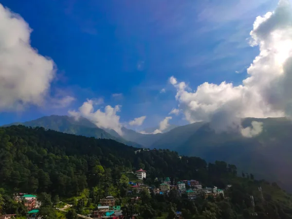 Dharmshala India Bella Montagna Vista Tra Nuvole Dell India Himachal — Foto Stock