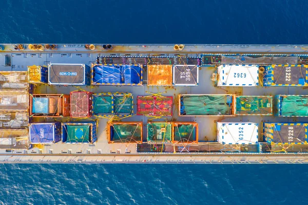 Buque Carga Cargado Con Contenedores Colores Grandes Cajas Crucero Mar — Foto de Stock
