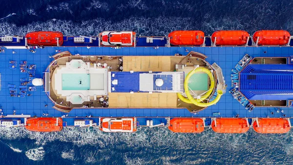 Aerial Image Large Cruise Ship Sea — Fotografia de Stock