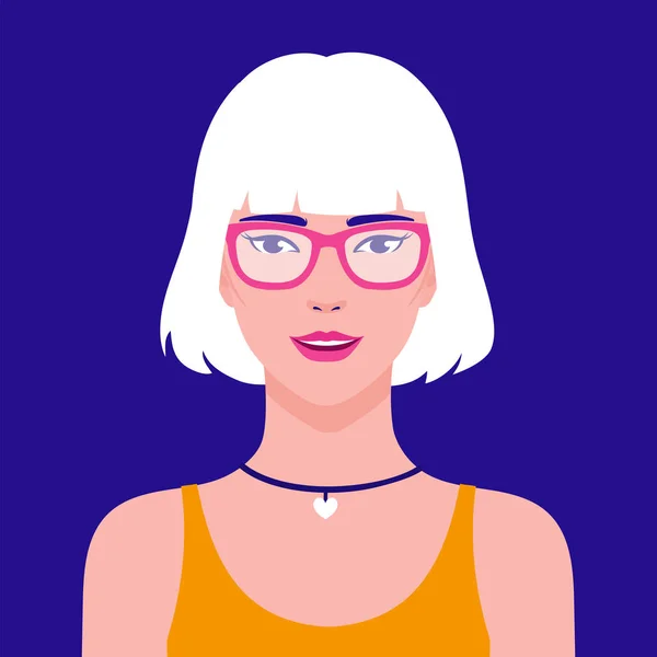 Retrato de uma jovem bonita, elegante mulher sorridente asiática em óculos, ilustração vetorial plana. Asiático hipster menina avatar . Ilustração De Bancos De Imagens