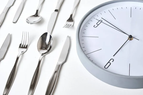 Close View Shiny Cutlery Clock White Background — 스톡 사진