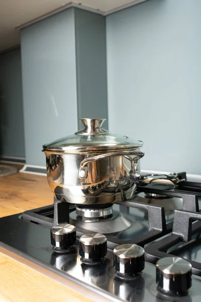 Close View Shiny Pan Modern Stove Kitchen — 스톡 사진