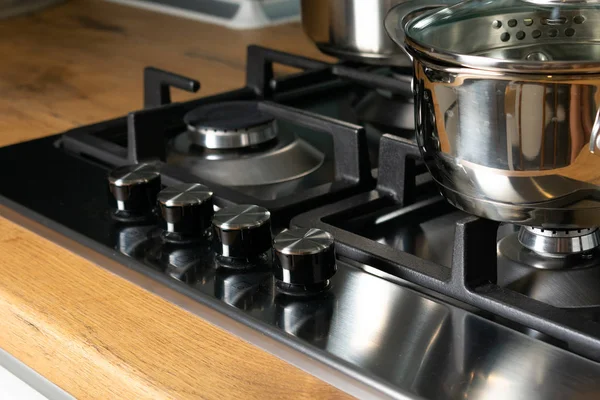 Close View Pans Stove Wooden Counter Kitchen — 스톡 사진