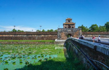 Hue, Vietnam, imparatorluk sarayı kapısı.