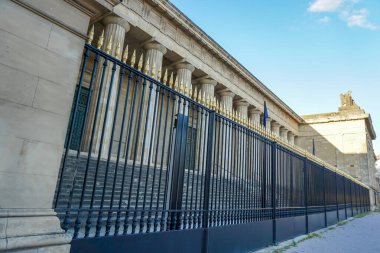 Bordeaux, Fransa, 03 Eylül 2015: Bordeaux ana mahkemesinin girişi 