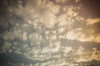 Gökyüzü bulutlu arka plan farklı modern tarzlarda