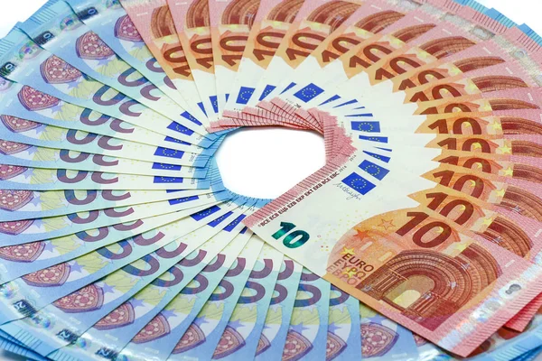 Gemengde Waarde Van Witte Achtergrond Geïsoleerde Eurobankbiljetten Gerangschikt Als Ventilator — Stockfoto