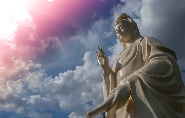 Guan Yin Irgalom Könyörület Istennője Buddhista Vallásban Isteni Anya Megnyilvánulása — Stock Fotó
