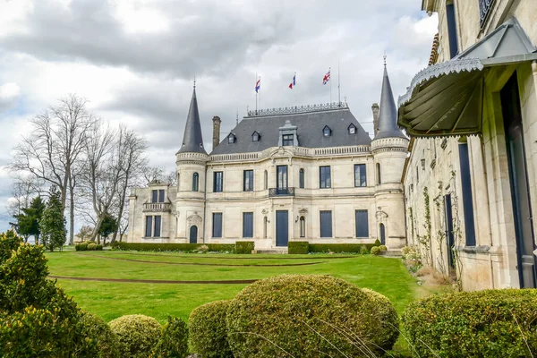 Chateau Palmer Margaux Bodega Muy Popular Famosa Vino Burdeos Francia —  Fotos de Stock