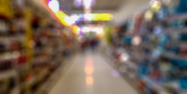 Bokeh efektli bulanık arkaplan: İnsanlar alışveriş yapıyor — Stok fotoğraf