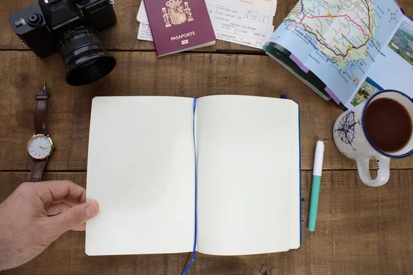 Notizbuch Auf Einem Holztisch Öffnen Eine Reise Planen Und Ideen — Stockfoto