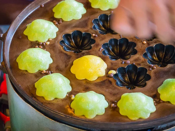 Serabi Hindistan cevizi bro yapılan geleneksel Cava Panecake olduğunu