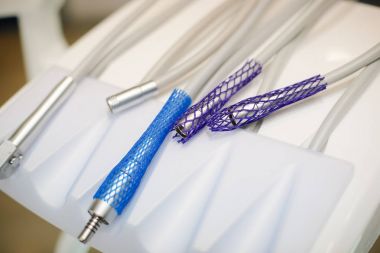 Bulanık arka plan ile diş ekipman