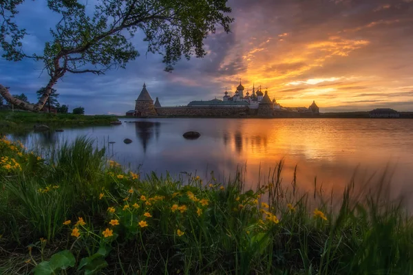 Beautyful Sunrise above at Solovetsky monastery, Russia — Stock Photo, Image