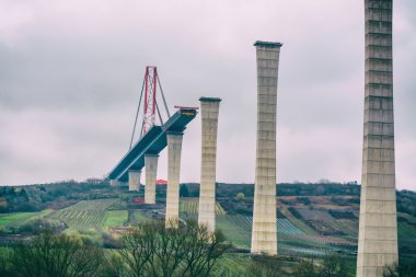 Köprü inşaat alanında, yüksek Moselle Köprüsü