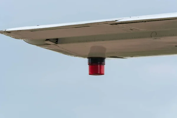 Luci di posizione di un aeroplano . — Foto Stock