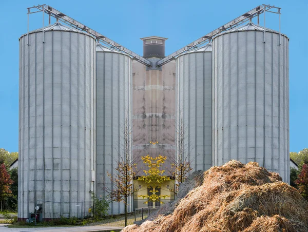 Modern agriculture through biogas plant.