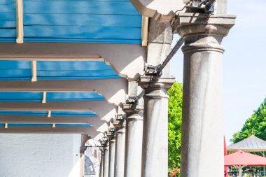 Dekoratif ahşap köşk çatı