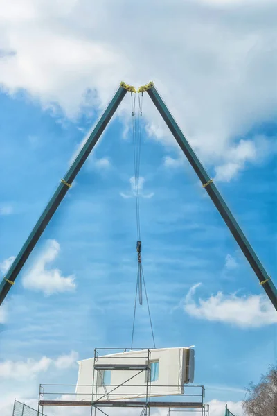 Two mobile cranes — Stock Photo, Image