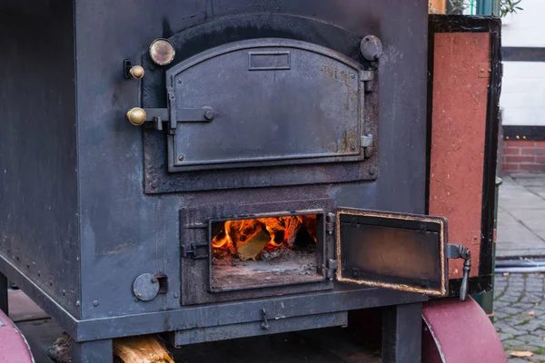 Leña de chimenea romántica —  Fotos de Stock