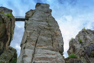 Dış taşların en göze çarpan kumtaşı Felsformationim te