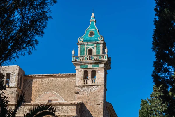 バルデモサの修道院のビュー — ストック写真