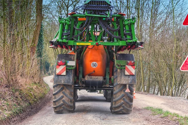 Tractor with Agricultural machine