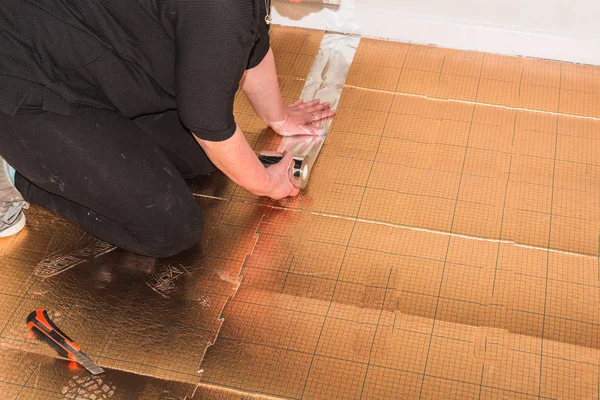 Vinyl laminate laying in old building — Stock Photo, Image