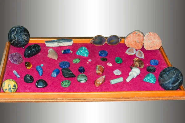 Různé šperky, minerální kameny či polodrahokamy — Stock fotografie