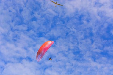  ' De kanat havacı ve planör     