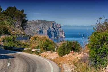 Mallorca curvy west coast yolda       