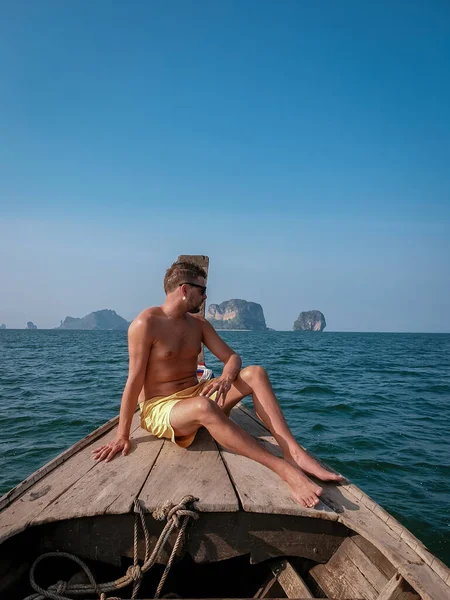 Man Swim Short Krabi Thailand Guy Vacation Railay Beach Nang — 스톡 사진