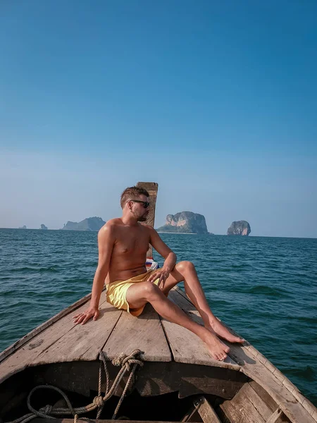 Man Swim Short Krabi Thailand Guy Vacation Railay Beach Nang — 스톡 사진