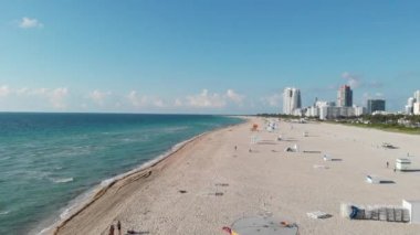 Miami Beach Florida, İHA manzaralı Miami plajı, renkli insansız hava aracı manzaralı Miami Florida